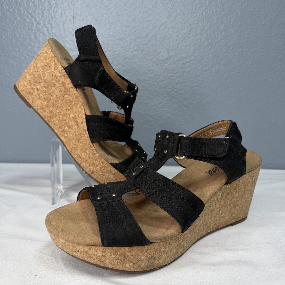 Clarks Women 7.5 Annadel Orchid Black Platform Wedge Sandal Cork Stud Adjustable